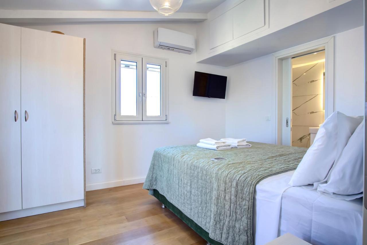 The Heritage Penthouse! Old City Centre Corfu  외부 사진